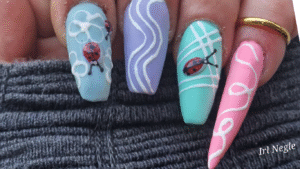 7_20251021_054236_0006